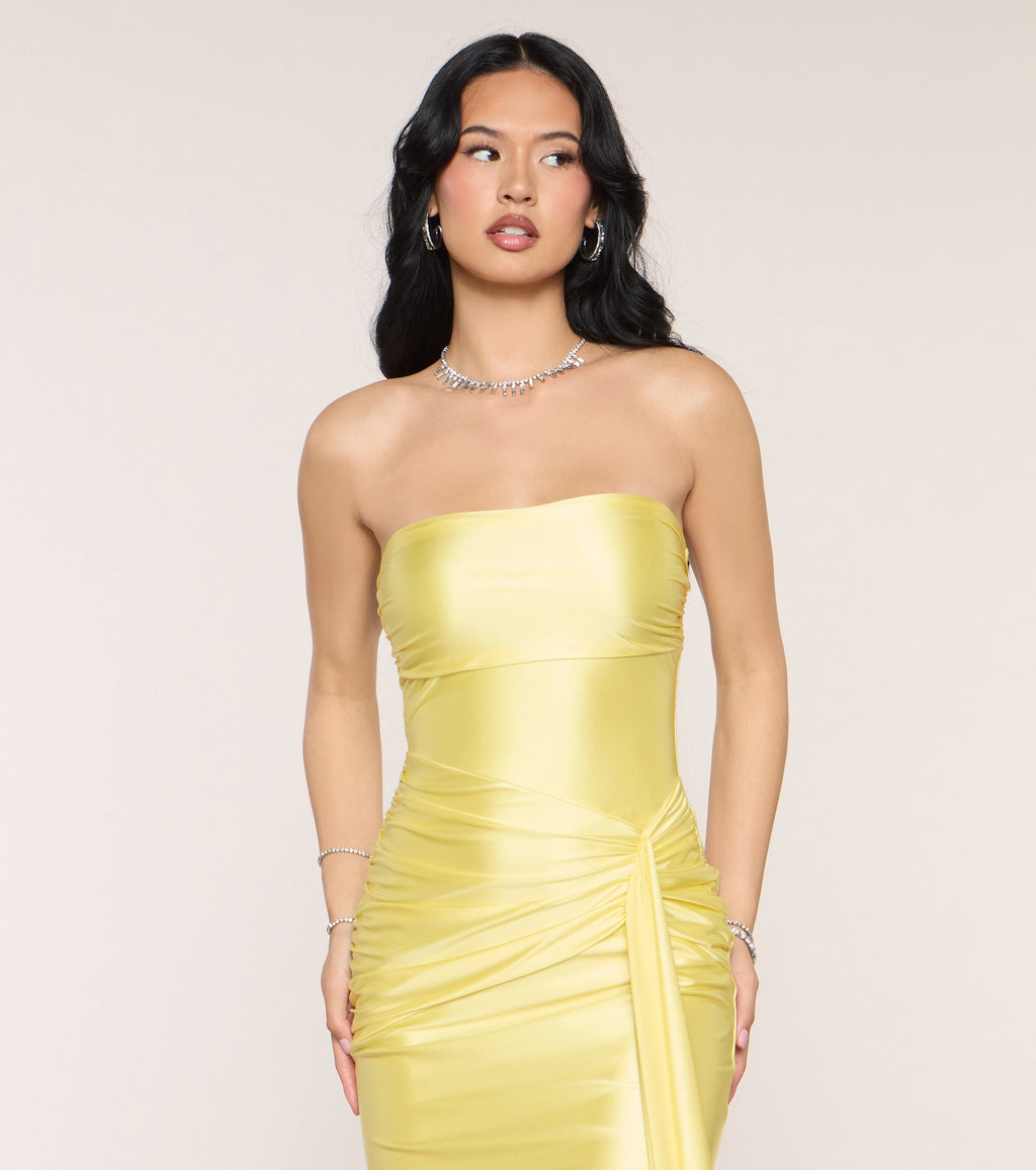 Yellow Strapless Mermaid Gown – Ruched Floor-Length Formal Dress