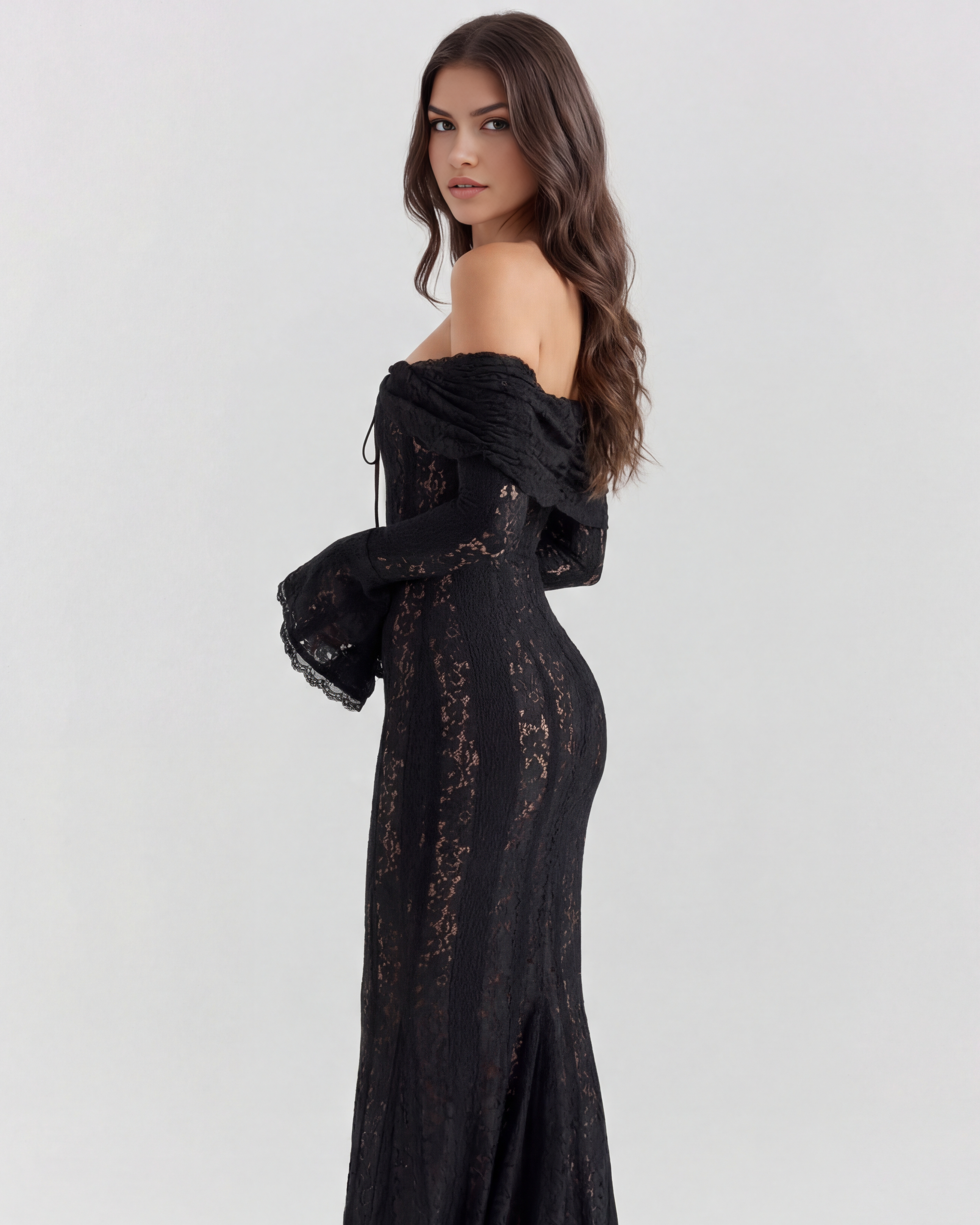 Zwarte Maxi-jurk met Bloemenkant, Off-Shoulder en Godet – Dramatische Avondjurk voor Bruiloftsgasten