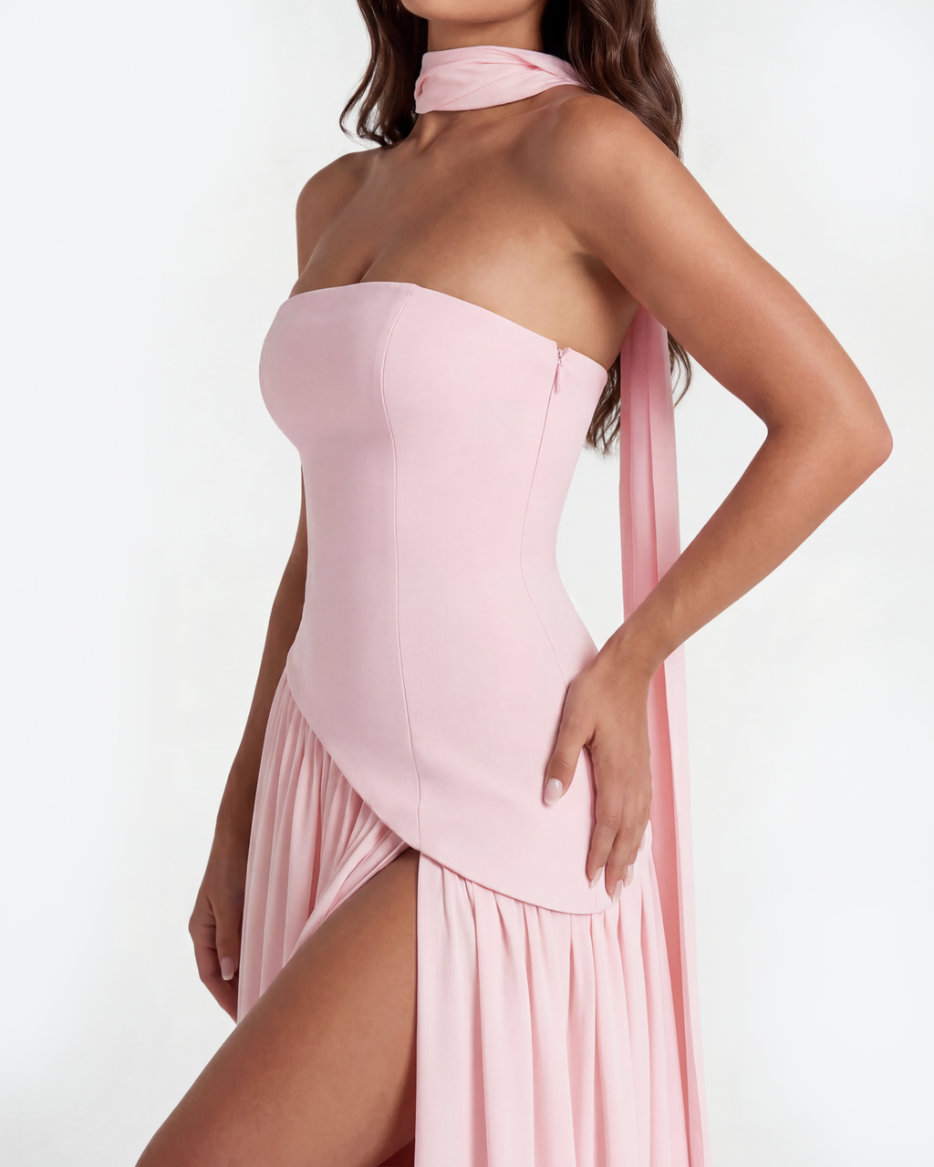 Pink trägerloses Chiffon-Maxikleid mit Schal – Festliches Gästekleid für Frühlingshochzeit