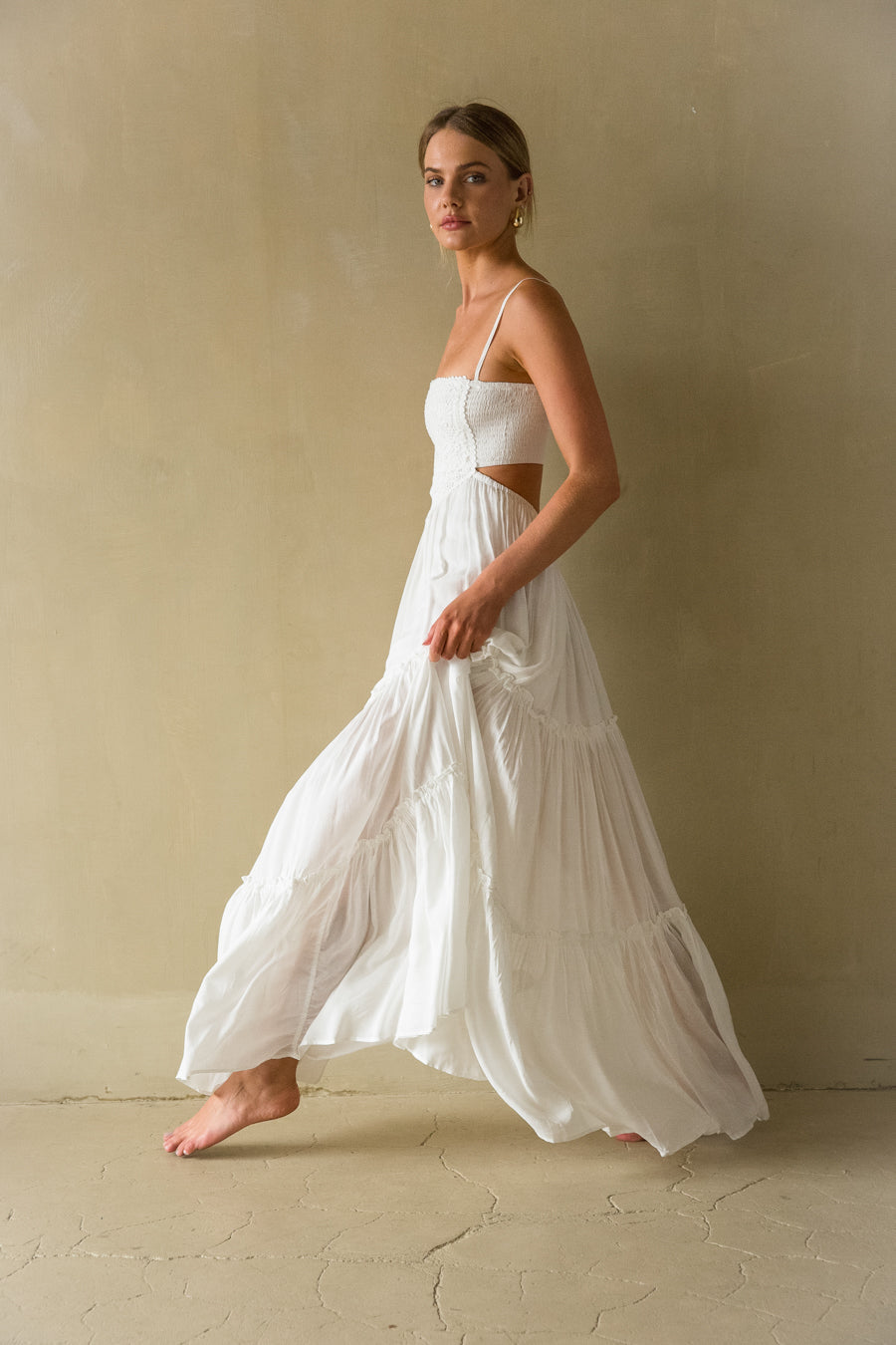 Lace Cutout Maxi Dress – Boho Wedding Guest Gown & Open Back Dress