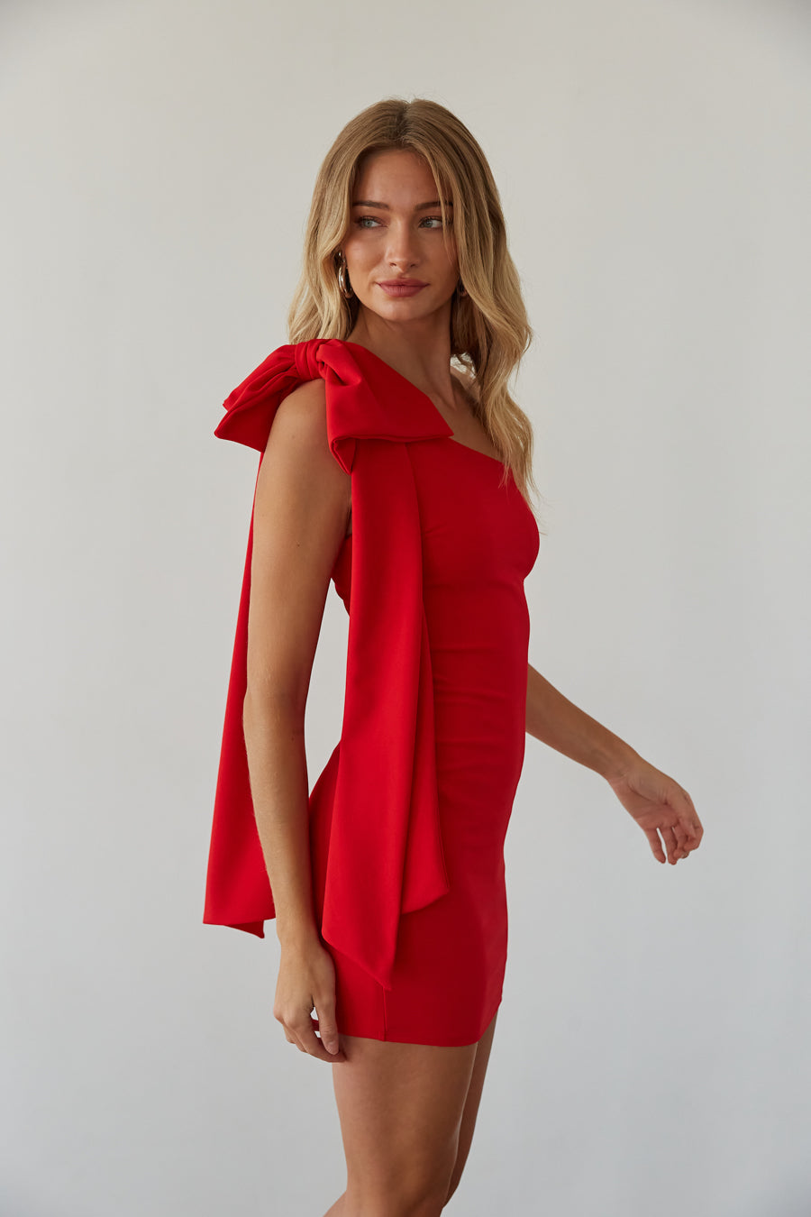 Bow Bodycon Mini Dress – Birthday Party Dress & One Shoulder Gown