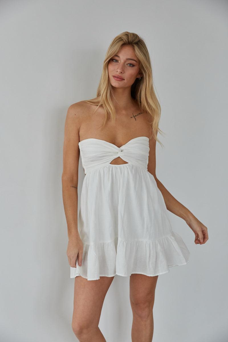 Strapless Twist Front Keyhole Open Back Romper with Built-In Shorts – Chic Bridesmaid Wedding Guest Outfit