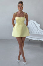 Gelbes Satin-Minikleid – Partykleid kurz